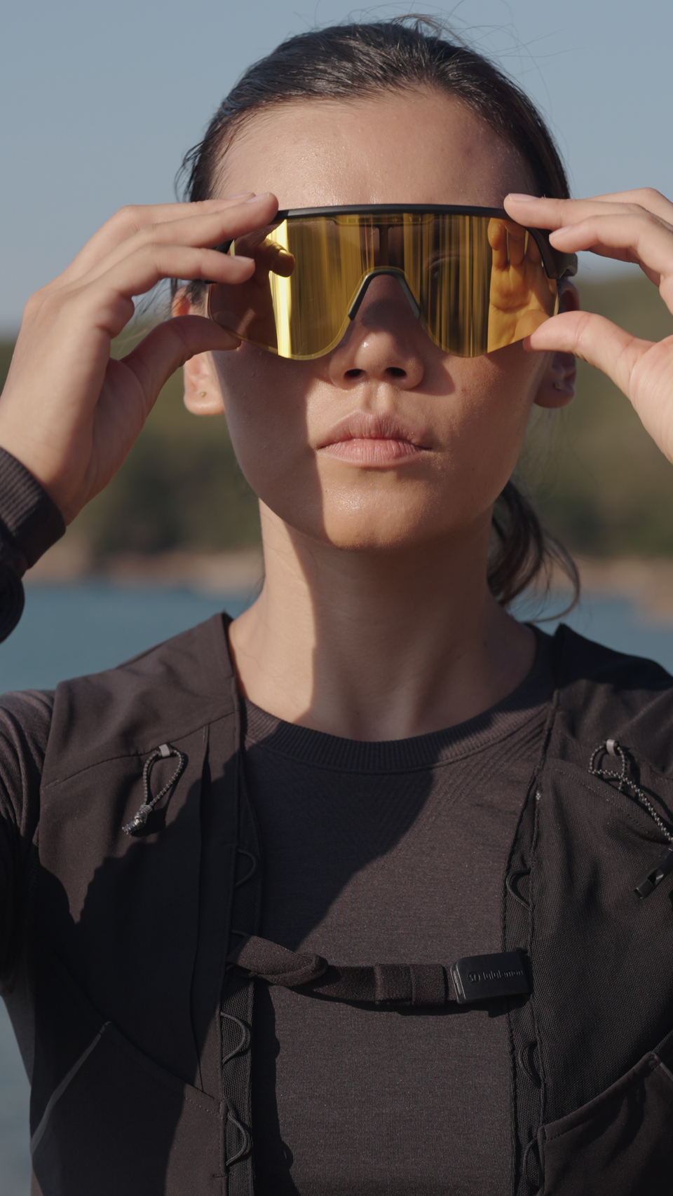 POVEC C1 Sunglasses, gold lens close-up